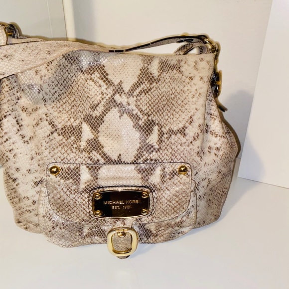 Michael Kors Leather Hobo Bag - Picture 2 of 8